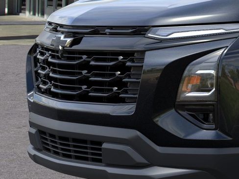 New 2026 Chevrolet Equinox LT FWD image 13