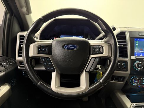 Used 2021 Ford F250 Lariat w/ Lariat Value Package image 27