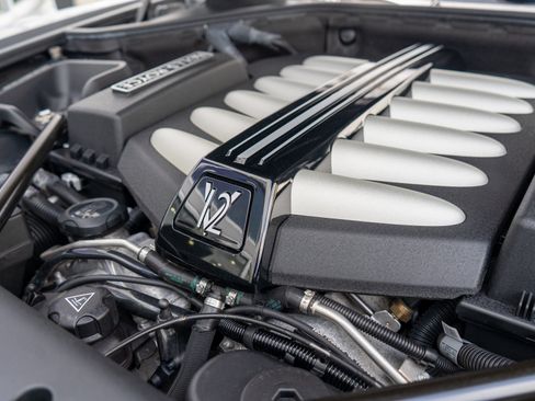Used 2010 Rolls-Royce Ghost RWD image 71