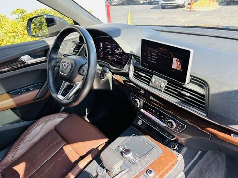 Used 2018 Audi Q5 2.0T Premium Plus w/ Premium Plus Package image 22