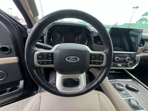 Certified 2024 Ford Expedition Limited image 16