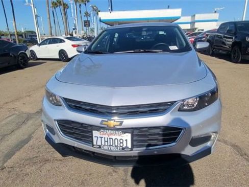 Certified 2016 Chevrolet Malibu Hybrid w/ Driver Confidence Package image 3
