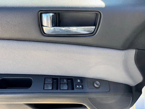 Used 2012 Nissan Sentra 2.0 SR image 17