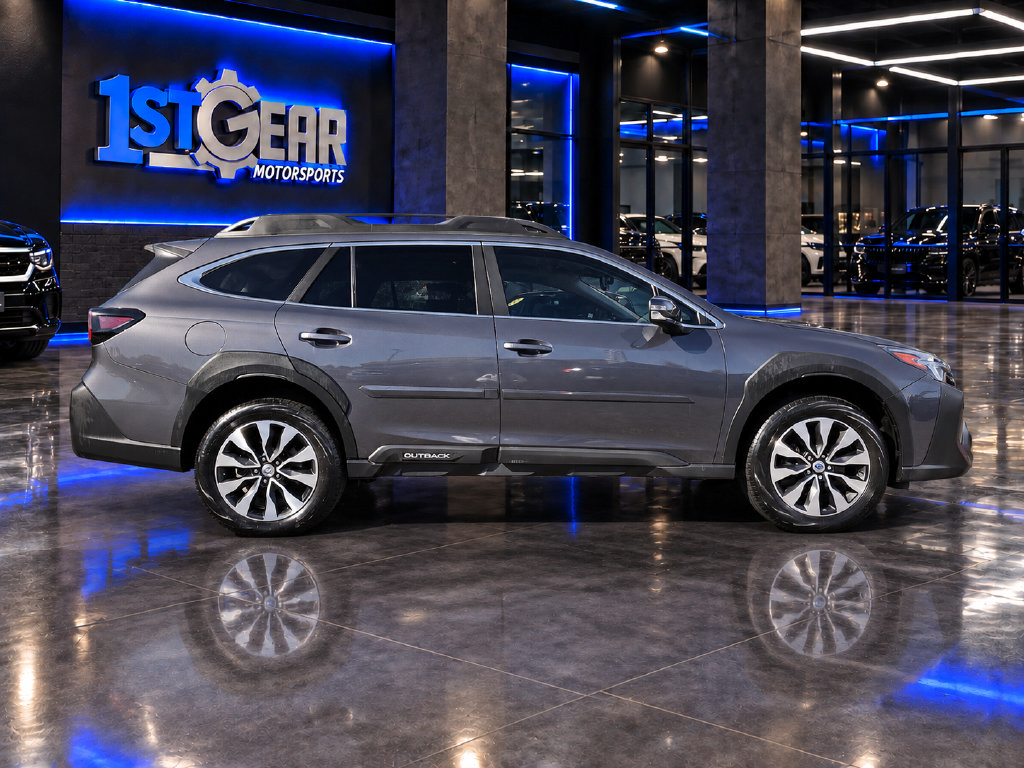Used 2023 Subaru Outback Limited XT AWD/4WD image 5