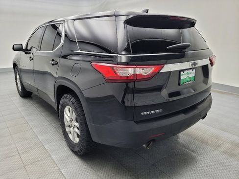 Used 2021 Chevrolet Traverse LS image 5