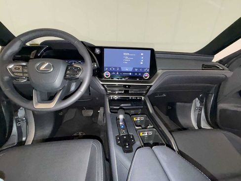 Used 2024 Lexus TX 350 AWD w/ Captains Chair Package image 17