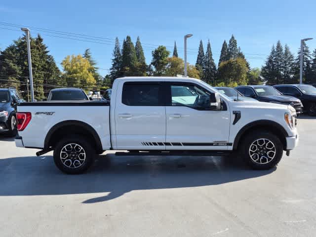Used 2022 Ford F150 XLT w/ Equipment Group 302A High AWD/4WD image 9