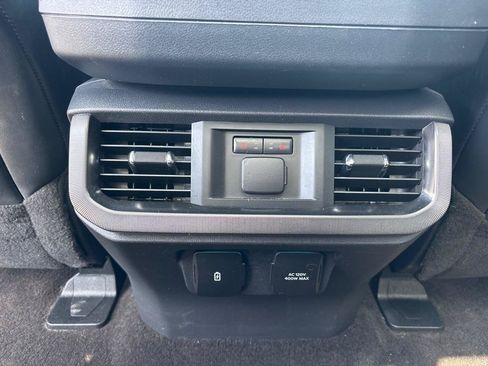 Used 2021 Ford F150 Platinum w/ Equipment Group 701A High AWD/4WD image 27