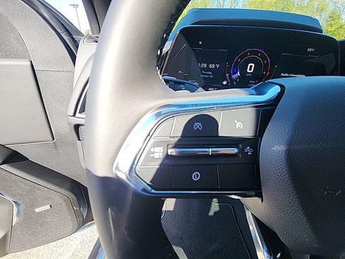 New 2026 Chevrolet Tahoe Premier image 18