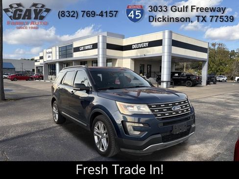Used 2017 Ford Explorer XLT w/ Equipment Group 202A image 1