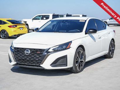Used 2023 Nissan Altima 2.5 SR