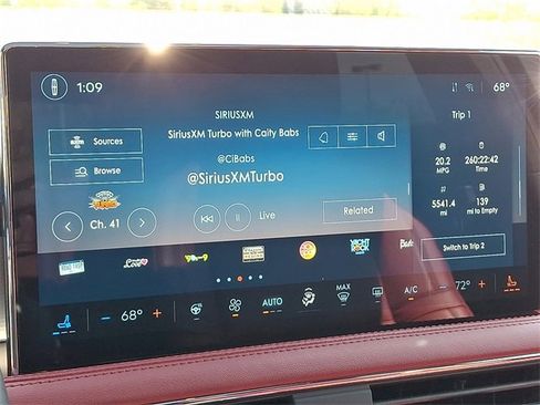 Used 2023 Lincoln Corsair Reserve w/ Equipment Group 202A image 18