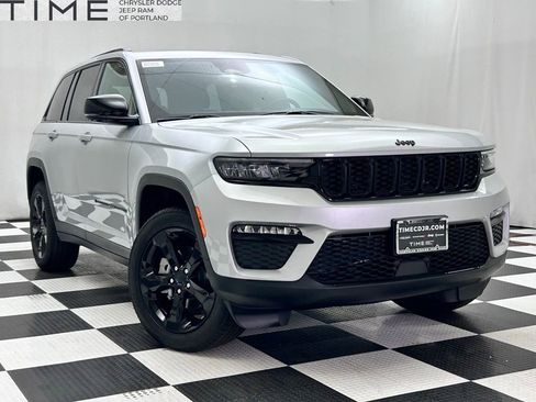 New 2025 Jeep Grand Cherokee Limited w/ Black Appearance Package image 1
