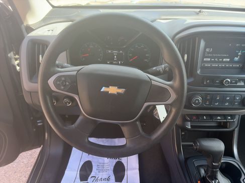 Used 2017 Chevrolet Colorado W/T w/ WT Convenience Package AWD/4WD image 13