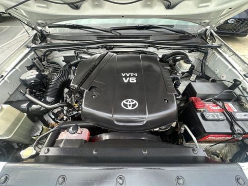 Used 2014 Toyota Tacoma 4x4 Double Cab w/ TRD Sport Package image 22