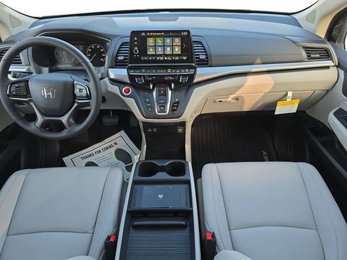 New 2026 Honda Odyssey EX-L image 9