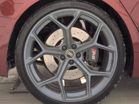 Used 2024 Audi RS 6 performance image 12