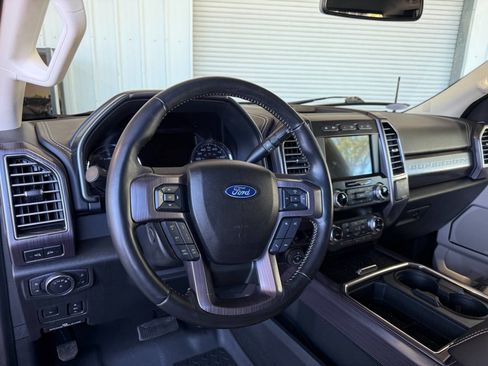 Used 2021 Ford F250 Limited w/ FX4 Off-Road Package image 16