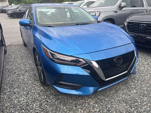 Used 2020 Nissan Sentra SV w/ SV Premium Package FWD image 2