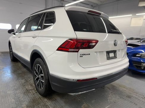 Used 2021 Volkswagen Tiguan SE image 11