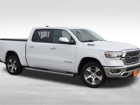 Used 2021 RAM 1500 Laramie AWD/4WD image 2