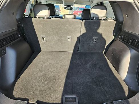 Used 2024 Ford Escape Platinum image 29