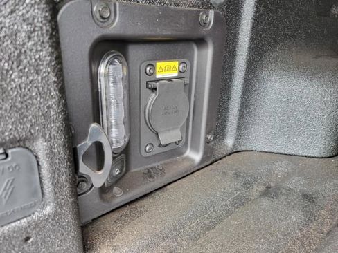 New 2025 Ford Maverick Lobo image 10