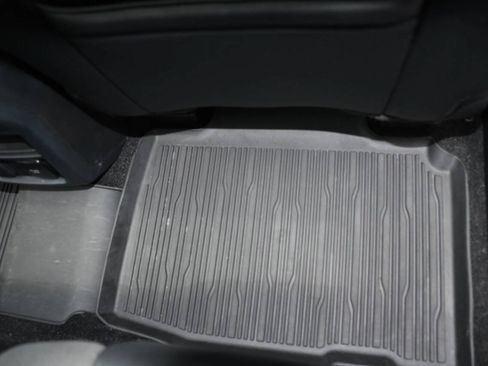 Used 2019 Ford Edge ST w/ Equipment Group 401A AWD/4WD image 23