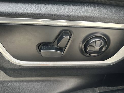 Used 2021 RAM 1500 Laramie w/ Sport Appearance Package image 19