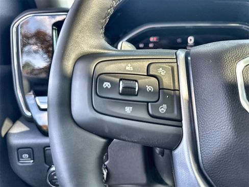 New 2026 GMC Sierra 1500 SLT image 31