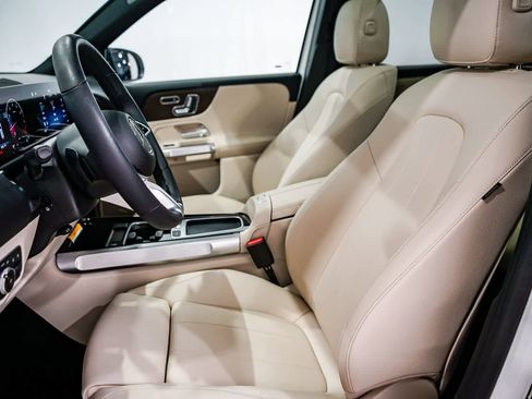 Certified 2026 Mercedes-Benz GLB 250 GLB 250 image 17