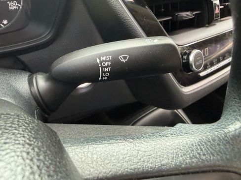 Used 2023 Toyota Corolla LE w/ LE Convenience Package image 22