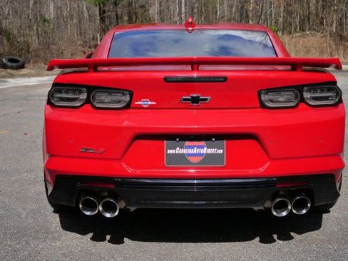 Used 2022 Chevrolet Camaro ZL1 image 25