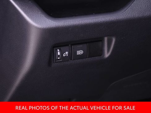 Certified 2025 Toyota RAV4 LE AWD/4WD image 15