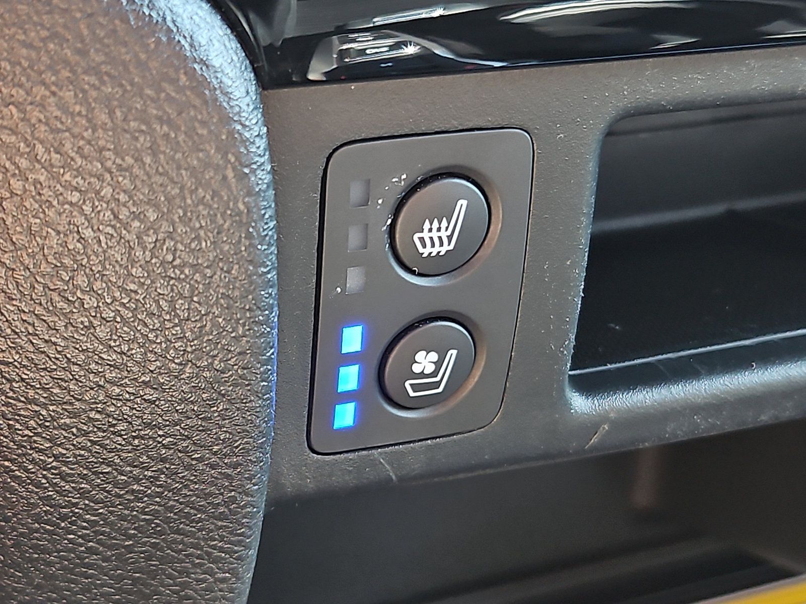 Used 2022 Honda Passport Elite image 25