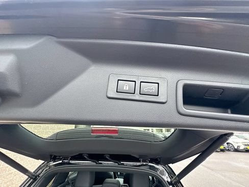 New 2026 Subaru Forester Touring AWD/4WD image 38