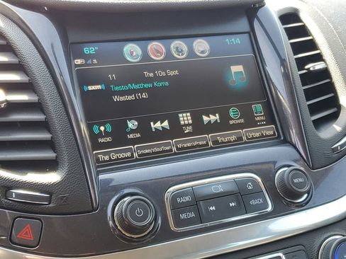 Used 2018 Chevrolet Impala LT image 16