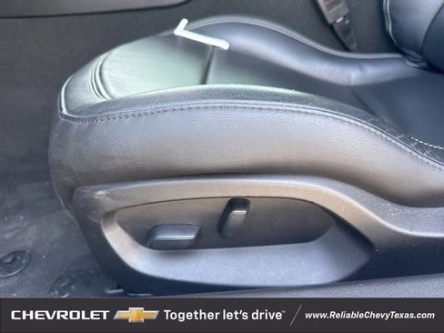 Used 2019 Chevrolet Corvette Stingray Coupe w/ 1LT image 13