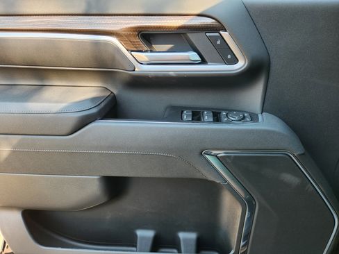 New 2026 Chevrolet Silverado 2500 LT w/ Trail Boss Package image 24