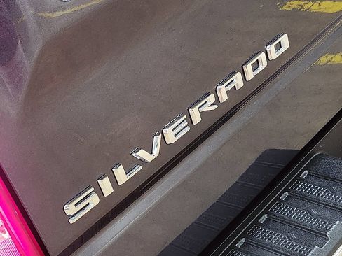 Used 2021 Chevrolet Silverado 1500 LT w/ Texas Edition Plus RWD image 26