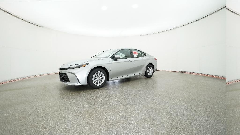 New 2026 Toyota Camry LE w/ Convenience Package FWD image 32