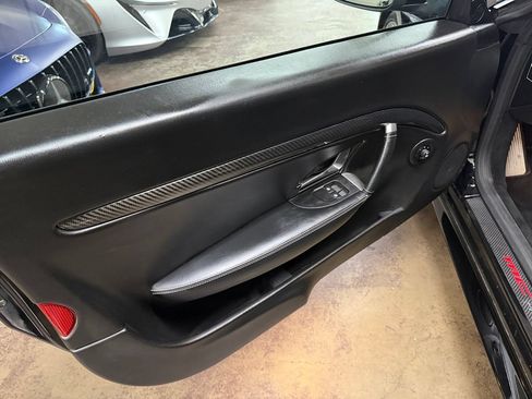 Used 2018 Maserati GranTurismo MC RWD image 9