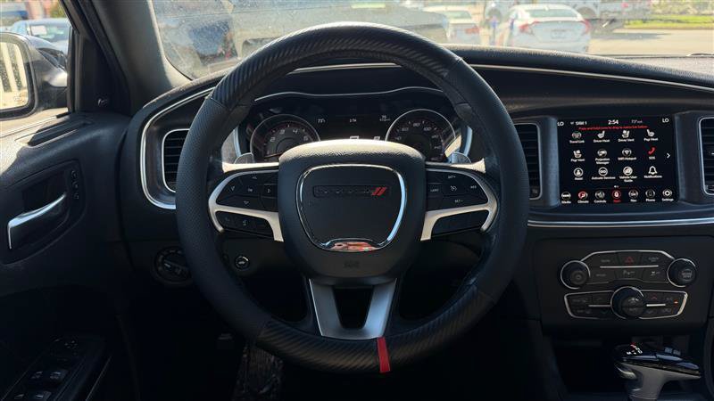 Used 2018 Dodge Charger R/T w/ Navigation & Travel Group RWD image 30