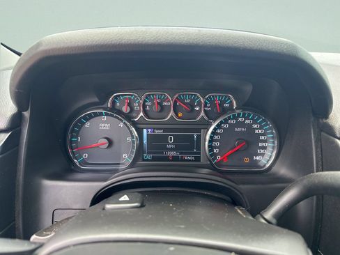Used 2020 GMC Yukon SLT w/ Value Plus Edition AWD/4WD image 19