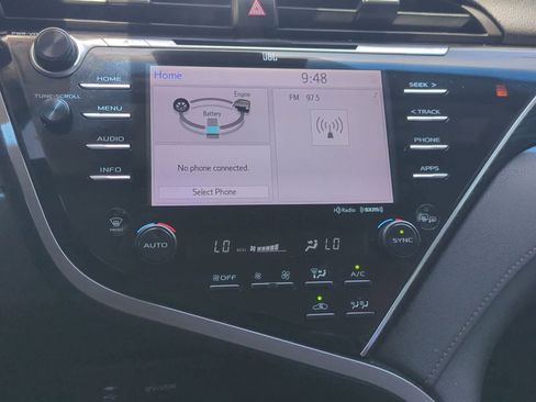 Used 2018 Toyota Camry XLE w/ Audio Package FWD image 27