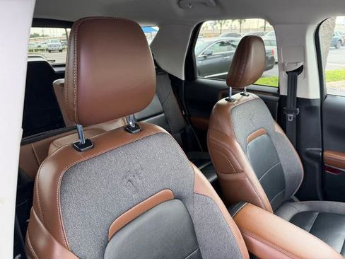 Certified 2023 Ford Bronco Sport Outer Banks AWD/4WD image 24