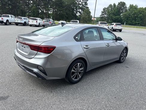 Used 2023 Kia Forte LXS FWD image 9