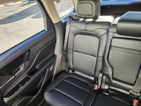 New 2026 Lincoln Corsair Premiere image 13