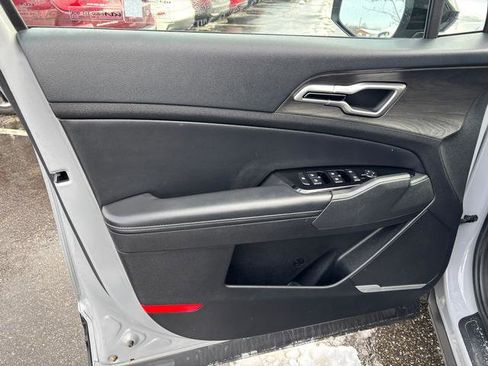 Used 2023 Kia Sportage X-Line image 12