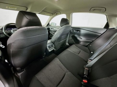 Certified 2025 Honda Accord LX image 4